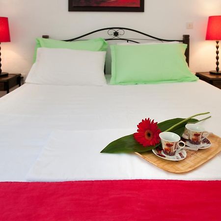 Glyfada House On The Sea Apartment Ngoại thất bức ảnh